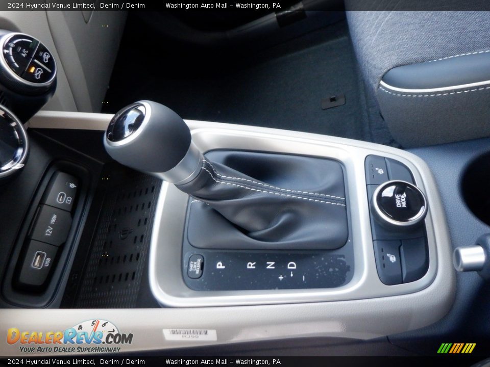 2024 Hyundai Venue Limited Shifter Photo #13