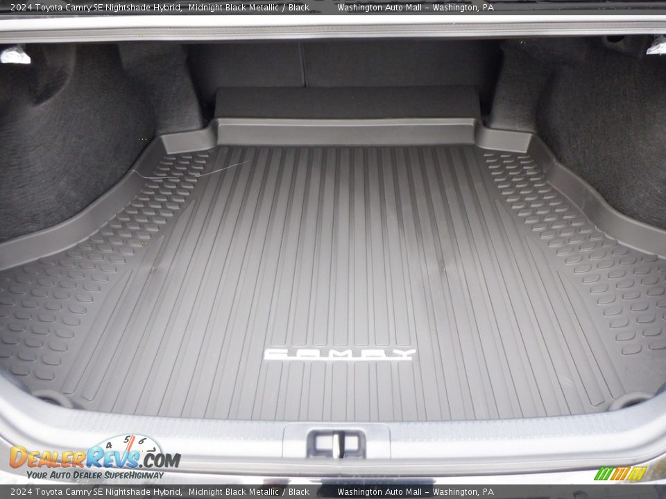 2024 Toyota Camry SE Nightshade Hybrid Trunk Photo #28