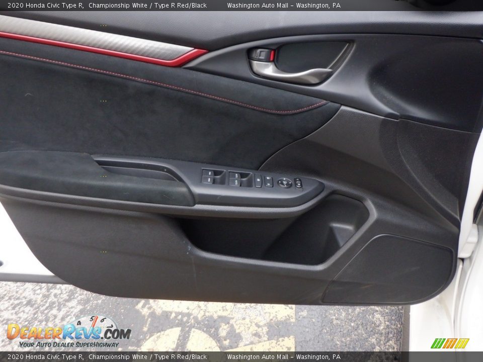 Door Panel of 2020 Honda Civic Type R Photo #12