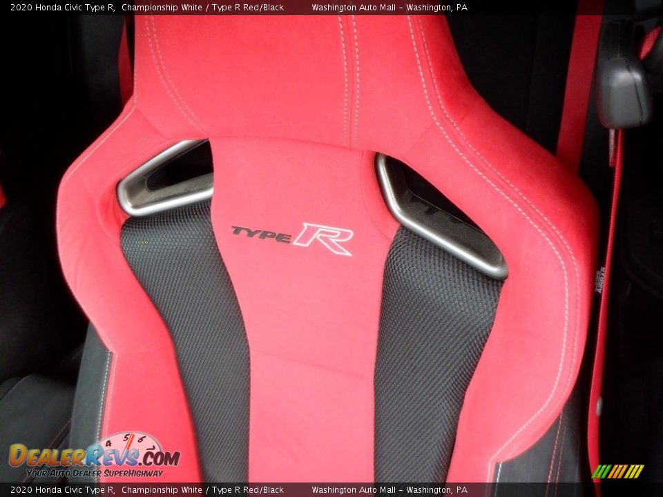 Front Seat of 2020 Honda Civic Type R Photo #17