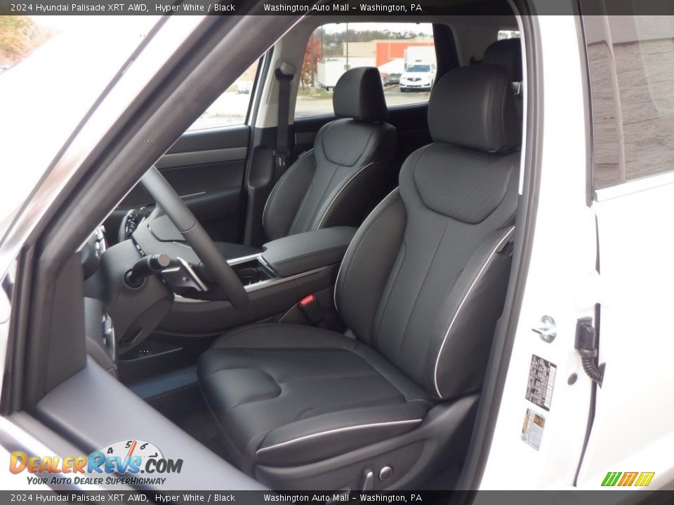Front Seat of 2024 Hyundai Palisade XRT AWD Photo #12