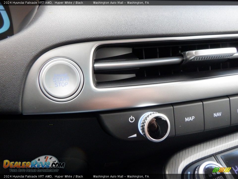 Controls of 2024 Hyundai Palisade XRT AWD Photo #15