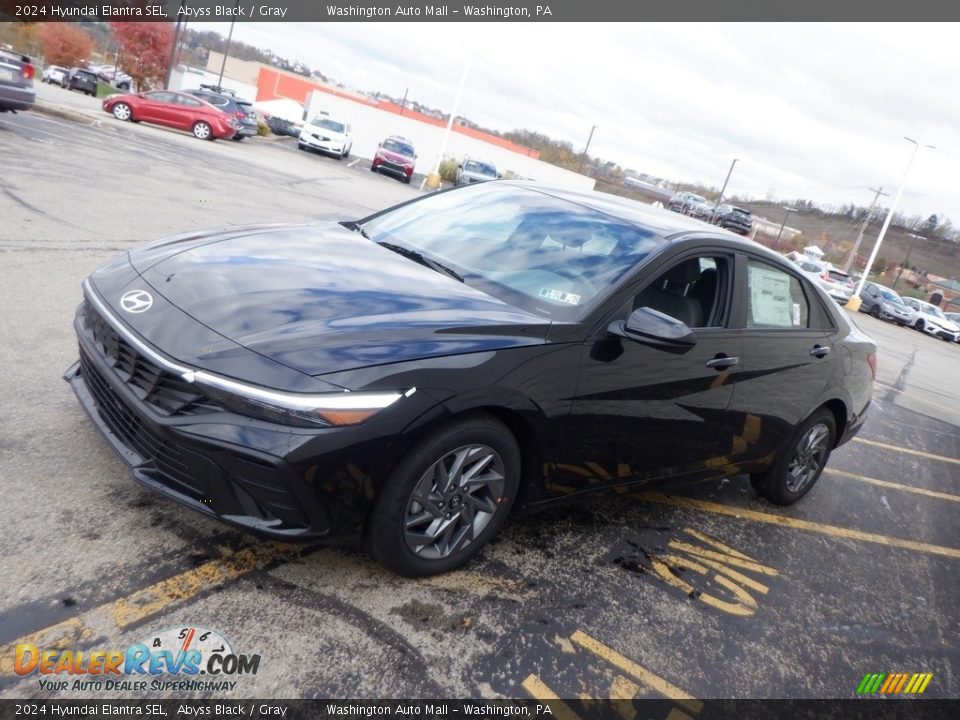 2024 Hyundai Elantra SEL Abyss Black / Gray Photo #4