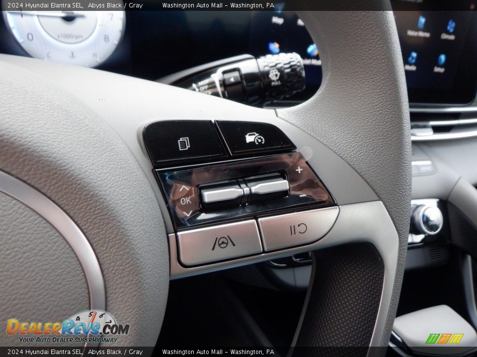 2024 Hyundai Elantra SEL Steering Wheel Photo #19