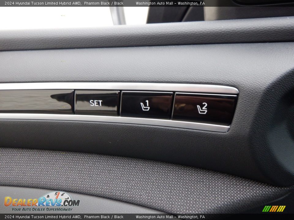 Controls of 2024 Hyundai Tucson Limited Hybrid AWD Photo #10