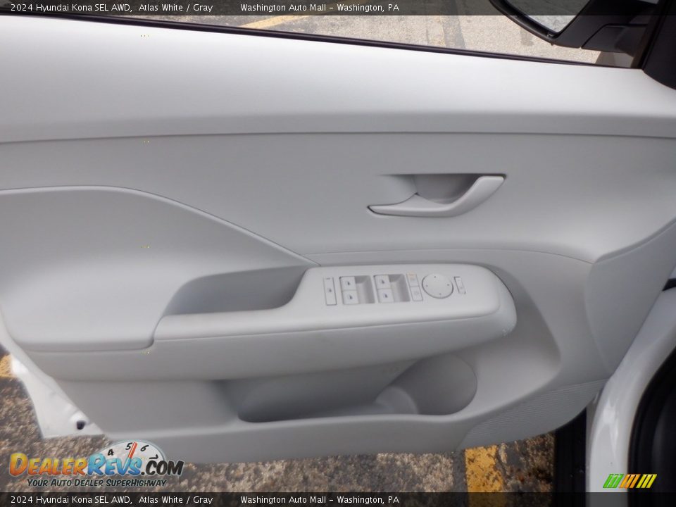 Door Panel of 2024 Hyundai Kona SEL AWD Photo #10