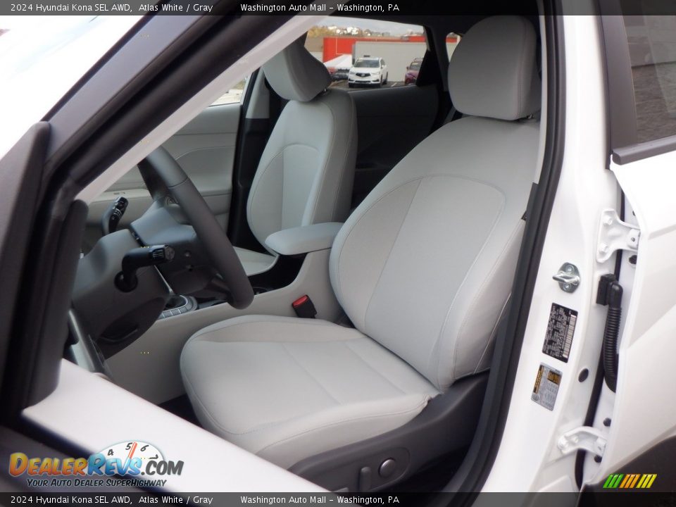 Front Seat of 2024 Hyundai Kona SEL AWD Photo #11