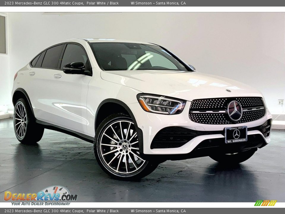 Front 3/4 View of 2023 Mercedes-Benz GLC 300 4Matic Coupe Photo #34