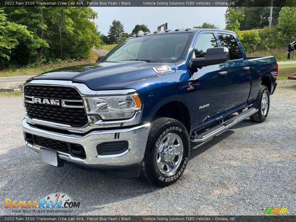 2022 Ram 3500 Tradesman Crew Cab 4x4 Patriot Blue Pearl / Black Photo #2