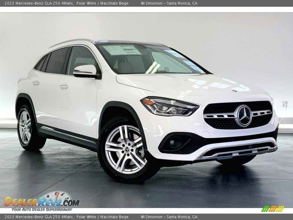 Front 3/4 View of 2023 Mercedes-Benz GLA 250 4Matic Photo #12
