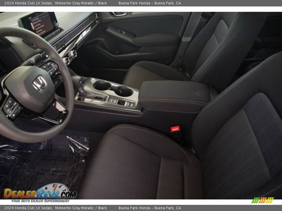 2024 Honda Civic LX Sedan Meteorite Gray Metallic / Black Photo #15