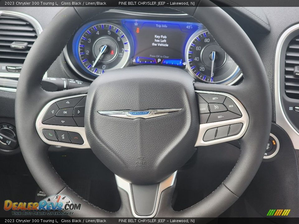 2023 Chrysler 300 Touring L Steering Wheel Photo #12