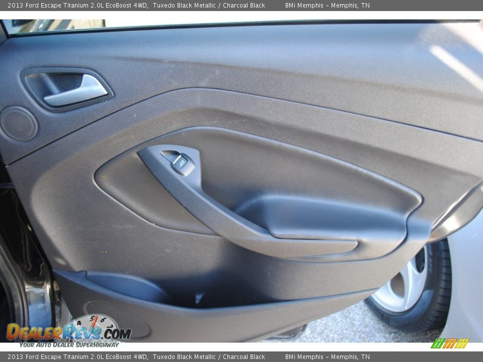 2013 Ford Escape Titanium 2.0L EcoBoost 4WD Tuxedo Black Metallic / Charcoal Black Photo #27