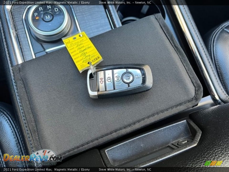 Keys of 2021 Ford Expedition Limited Max Photo #33
