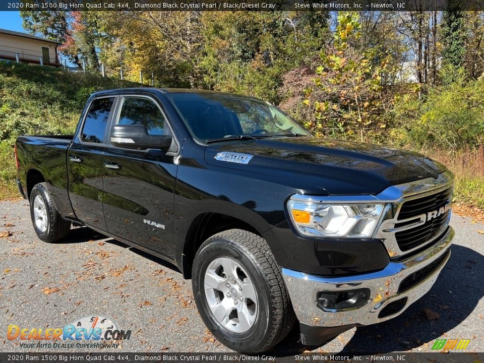 Front 3/4 View of 2020 Ram 1500 Big Horn Quad Cab 4x4 Photo #4