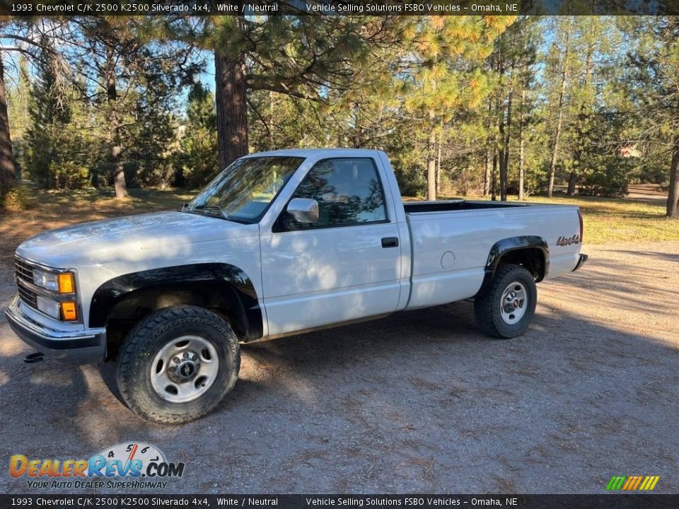 1993 Chevrolet C/K 2500 K2500 Silverado 4x4 White / Neutral Photo #1