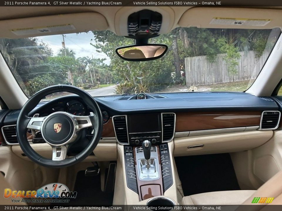 Dashboard of 2011 Porsche Panamera 4 Photo #5