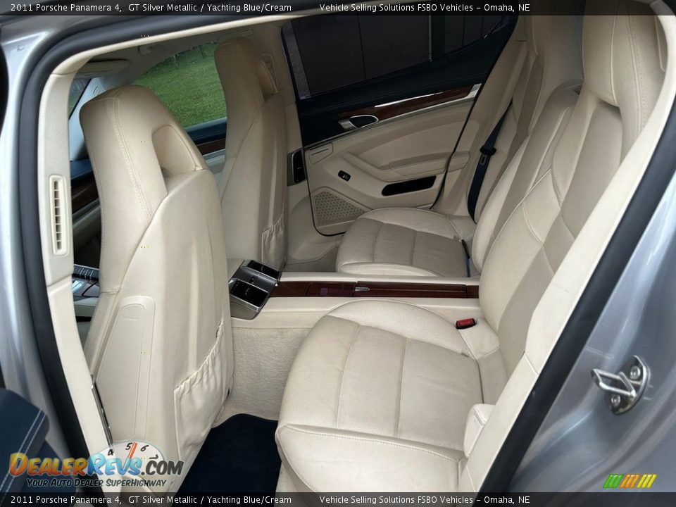 Rear Seat of 2011 Porsche Panamera 4 Photo #7