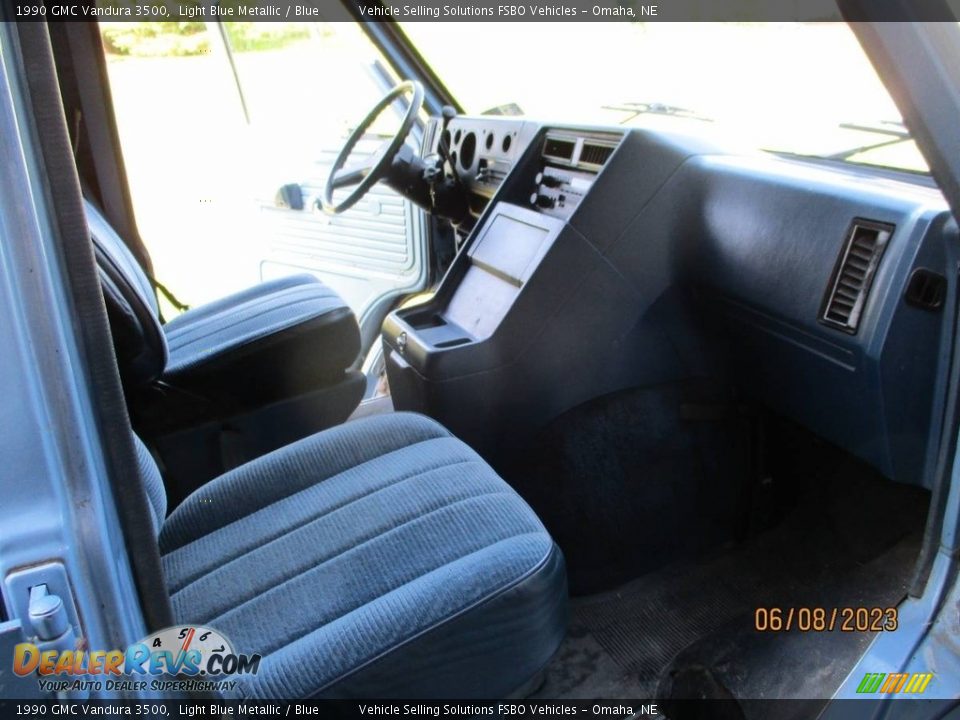 1990 GMC Vandura 3500 Light Blue Metallic / Blue Photo #5