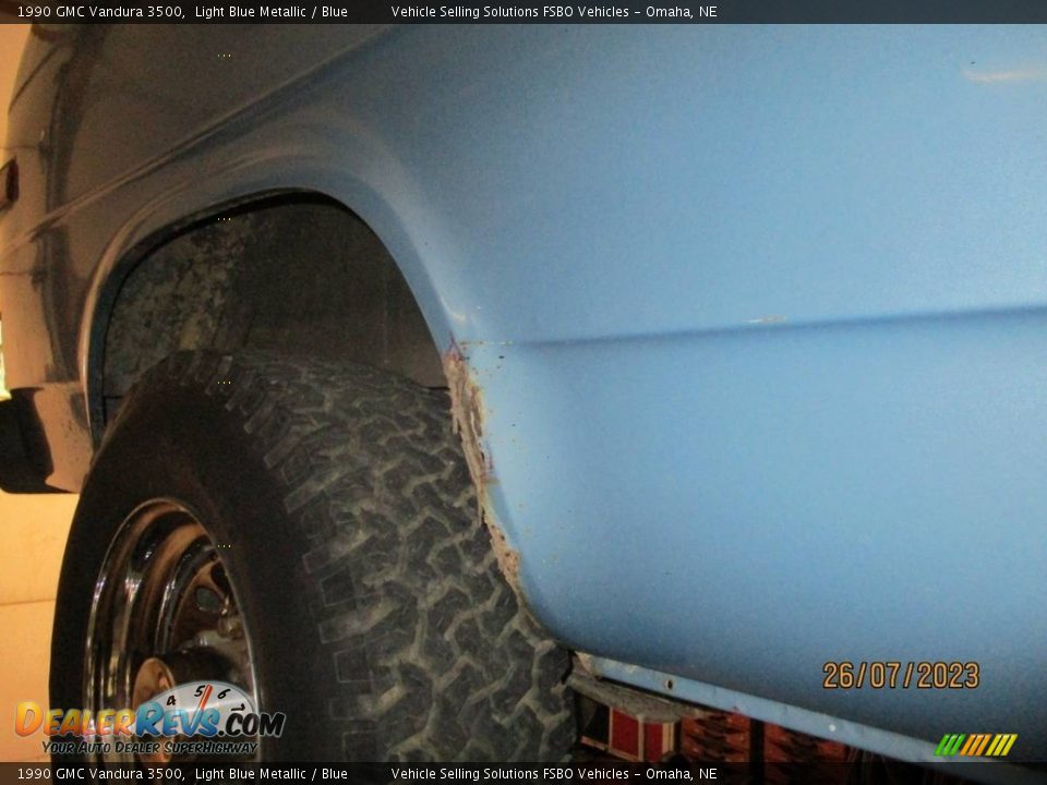 1990 GMC Vandura 3500 Light Blue Metallic / Blue Photo #13