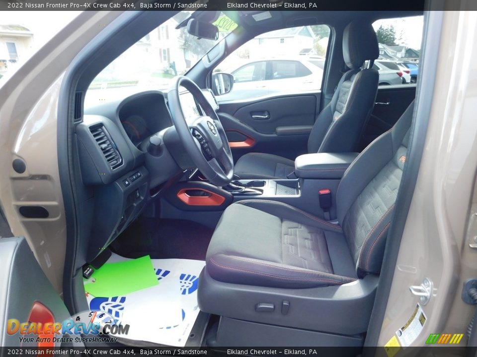 Front Seat of 2022 Nissan Frontier Pro-4X Crew Cab 4x4 Photo #23