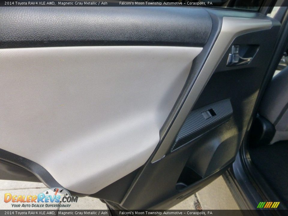 2014 Toyota RAV4 XLE AWD Magnetic Gray Metallic / Ash Photo #20
