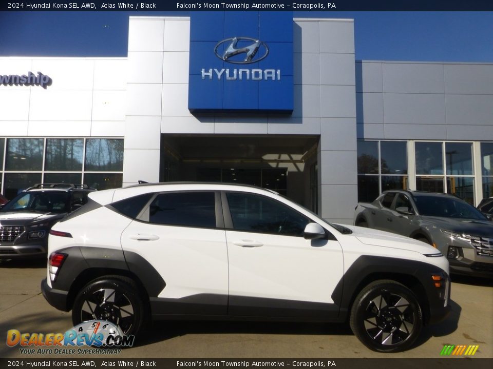 2024 Hyundai Kona SEL AWD Atlas White / Black Photo #1