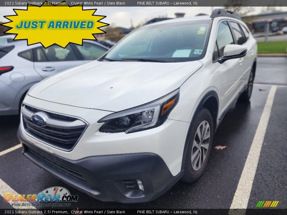 2021 Subaru Outback 2.5i Premium Crystal White Pearl / Slate Black Photo #1