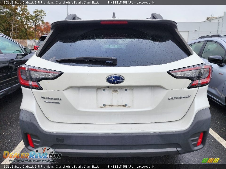 2021 Subaru Outback 2.5i Premium Crystal White Pearl / Slate Black Photo #4