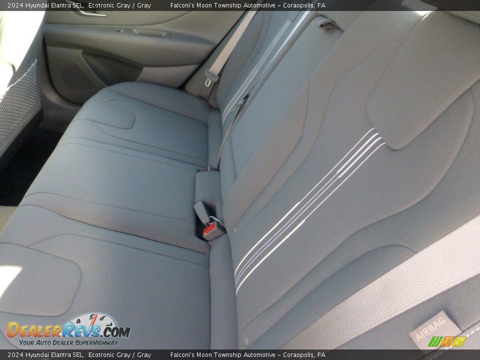 2024 Hyundai Elantra SEL Ecotronic Gray / Gray Photo #12