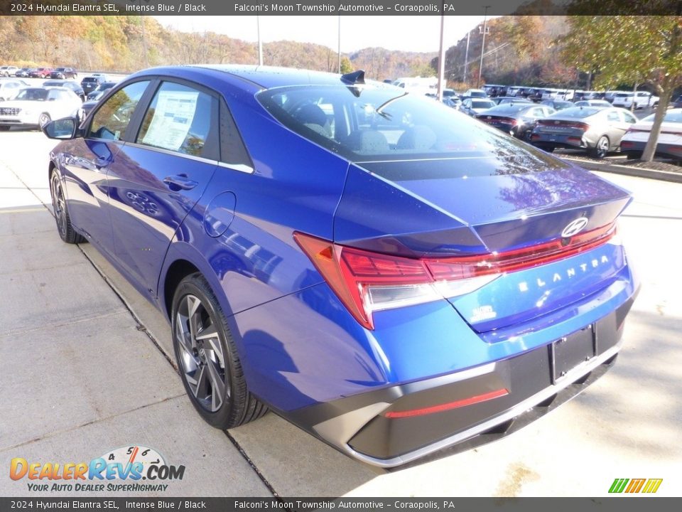 2024 Hyundai Elantra SEL Intense Blue / Black Photo #5