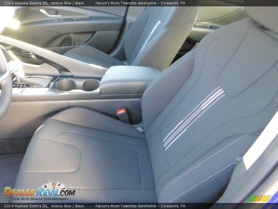 2024 Hyundai Elantra SEL Intense Blue / Black Photo #11