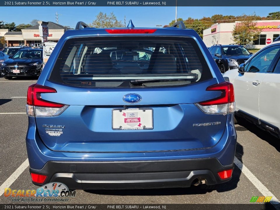 2021 Subaru Forester 2.5i Horizon Blue Pearl / Gray Photo #4