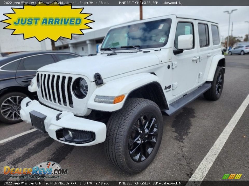 2022 Jeep Wrangler Unlimited High Altitude 4x4 Bright White / Black Photo #1