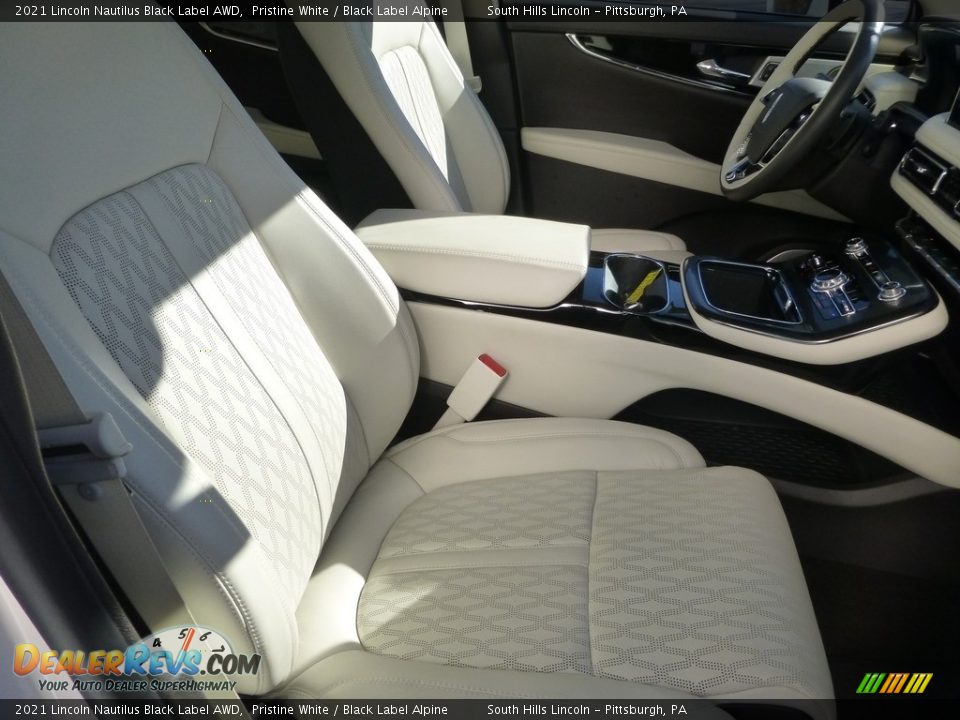 Front Seat of 2021 Lincoln Nautilus Black Label AWD Photo #11