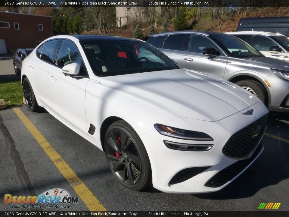 Front 3/4 View of 2023 Genesis G70 3.3T AWD Photo #5