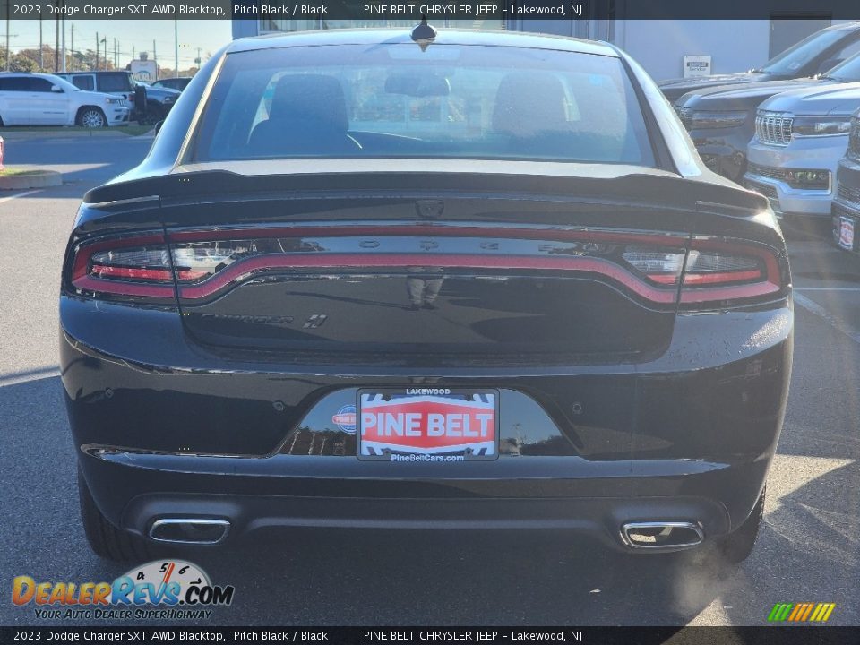 2023 Dodge Charger SXT AWD Blacktop Pitch Black / Black Photo #4