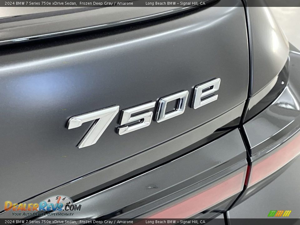 2024 BMW 7 Series 750e xDrive Sedan Logo Photo #8