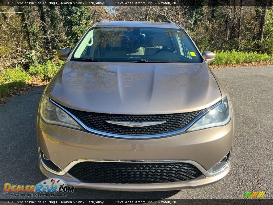 2017 Chrysler Pacifica Touring L Molten Silver / Black/Alloy Photo #3