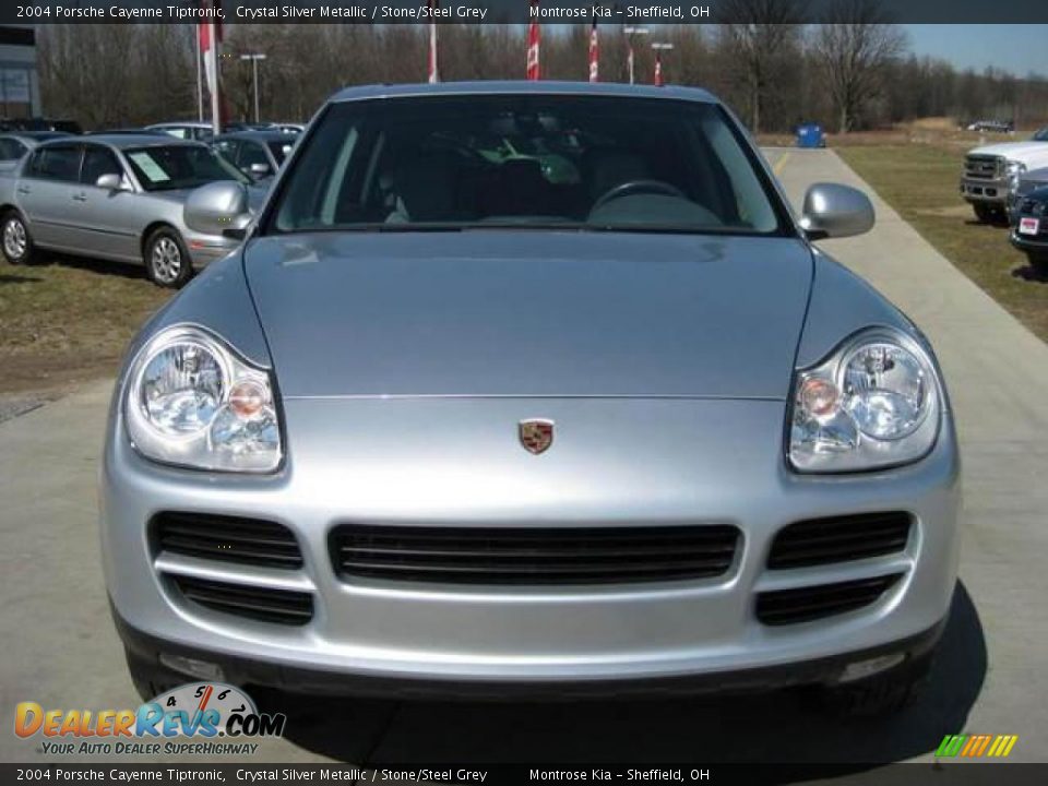 2004 Porsche Cayenne Tiptronic Crystal Silver Metallic / Stone/Steel Grey Photo #2