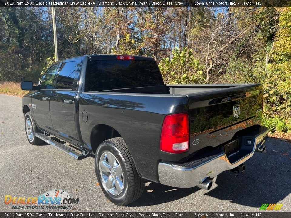 2019 Ram 1500 Classic Tradesman Crew Cab 4x4 Diamond Black Crystal Pearl / Black/Diesel Gray Photo #9