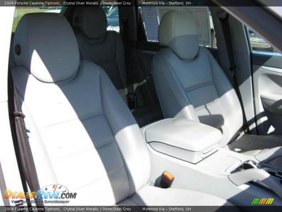 2004 Porsche Cayenne Tiptronic Crystal Silver Metallic / Stone/Steel Grey Photo #11