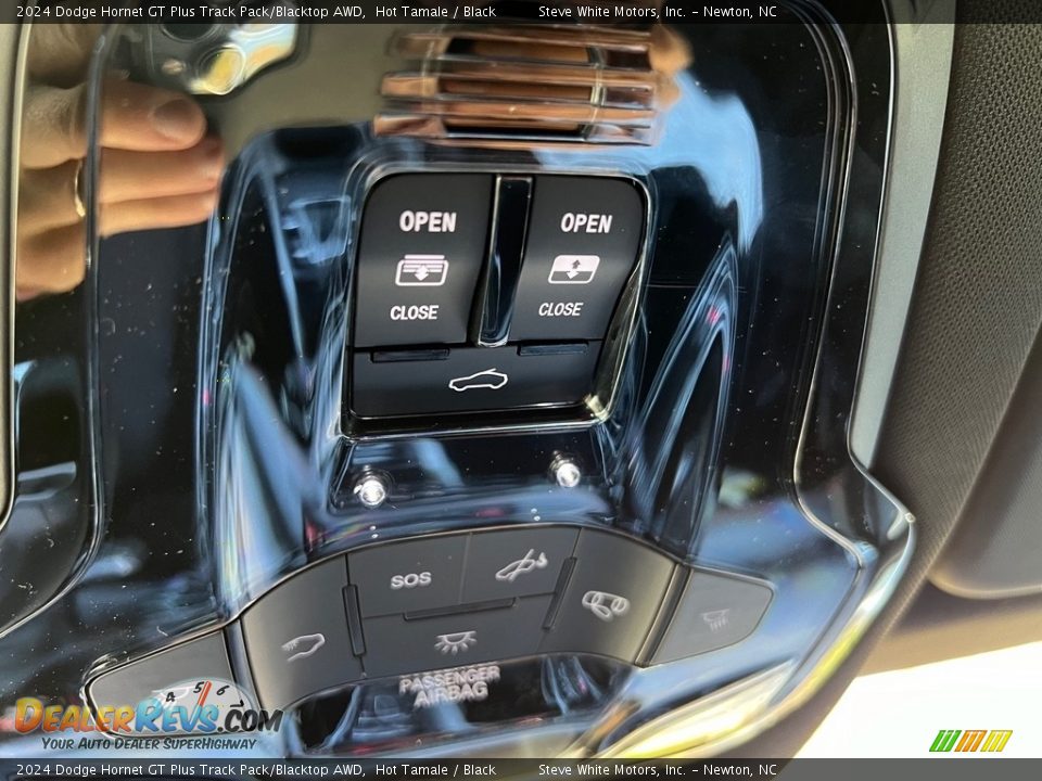 Controls of 2024 Dodge Hornet GT Plus Track Pack/Blacktop AWD Photo #26