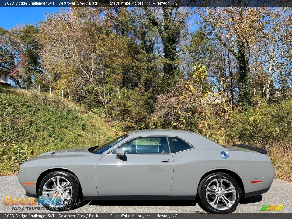 Destroyer Grey 2023 Dodge Challenger SXT Photo #1