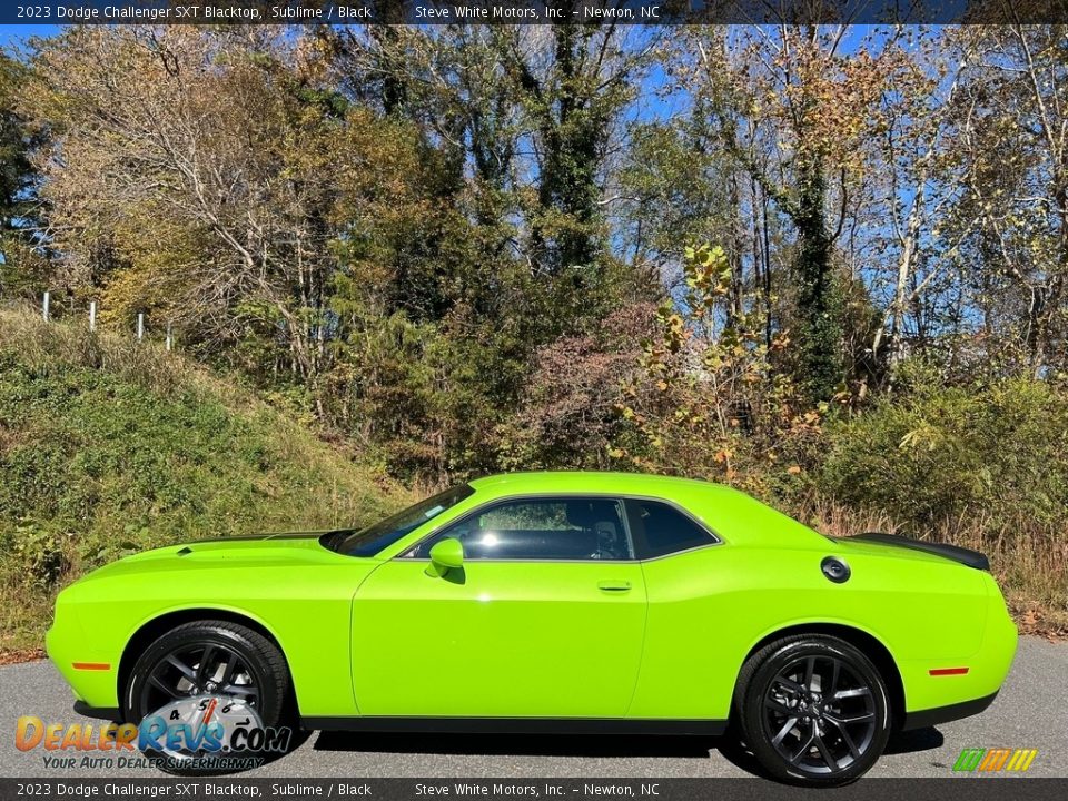 Sublime 2023 Dodge Challenger SXT Blacktop Photo #1