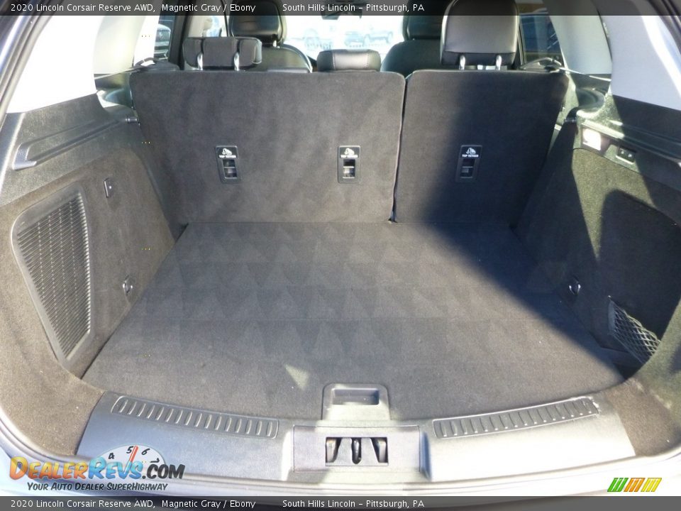 2020 Lincoln Corsair Reserve AWD Trunk Photo #5