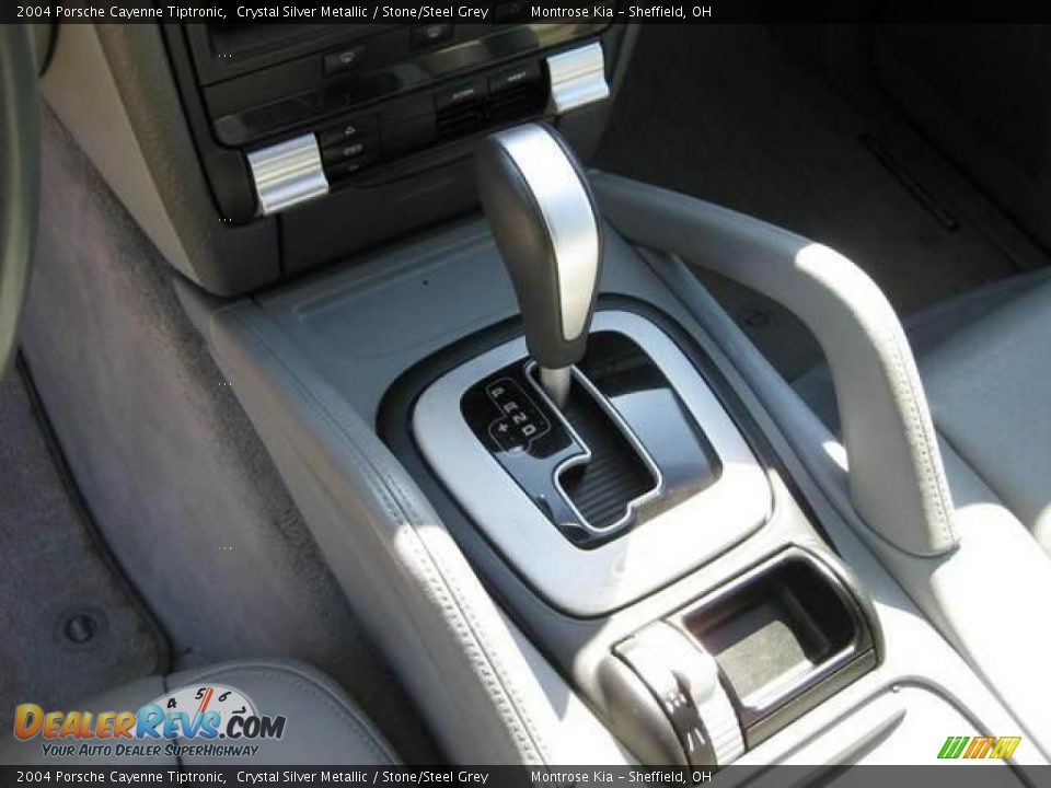 2004 Porsche Cayenne Tiptronic Crystal Silver Metallic / Stone/Steel Grey Photo #20