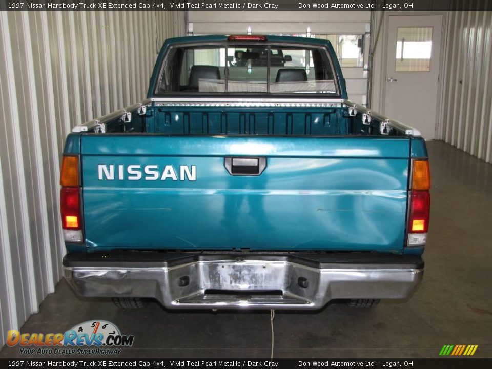 1997 Nissan Hardbody Truck XE Extended Cab 4x4 Vivid Teal Pearl Metallic / Dark Gray Photo #4