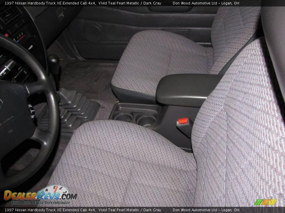 1997 Nissan Hardbody Truck XE Extended Cab 4x4 Vivid Teal Pearl Metallic / Dark Gray Photo #17