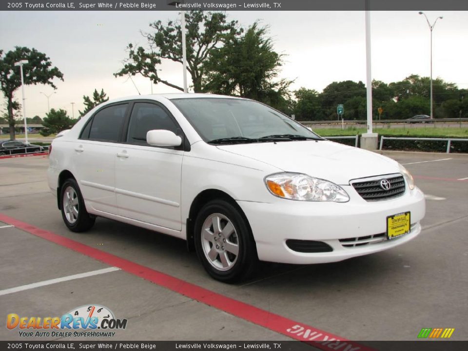 2005 Toyota Corolla LE Super White / Pebble Beige Photo #7